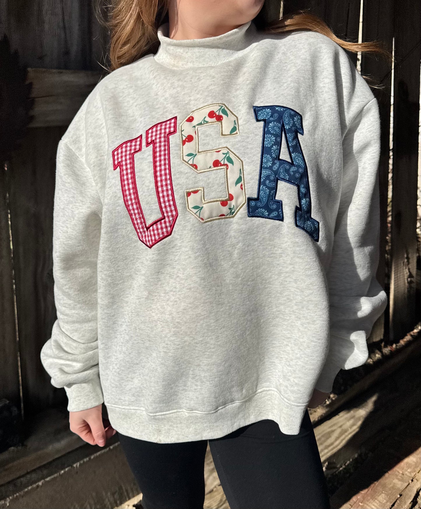 USA Mock Neck - RESTOCK