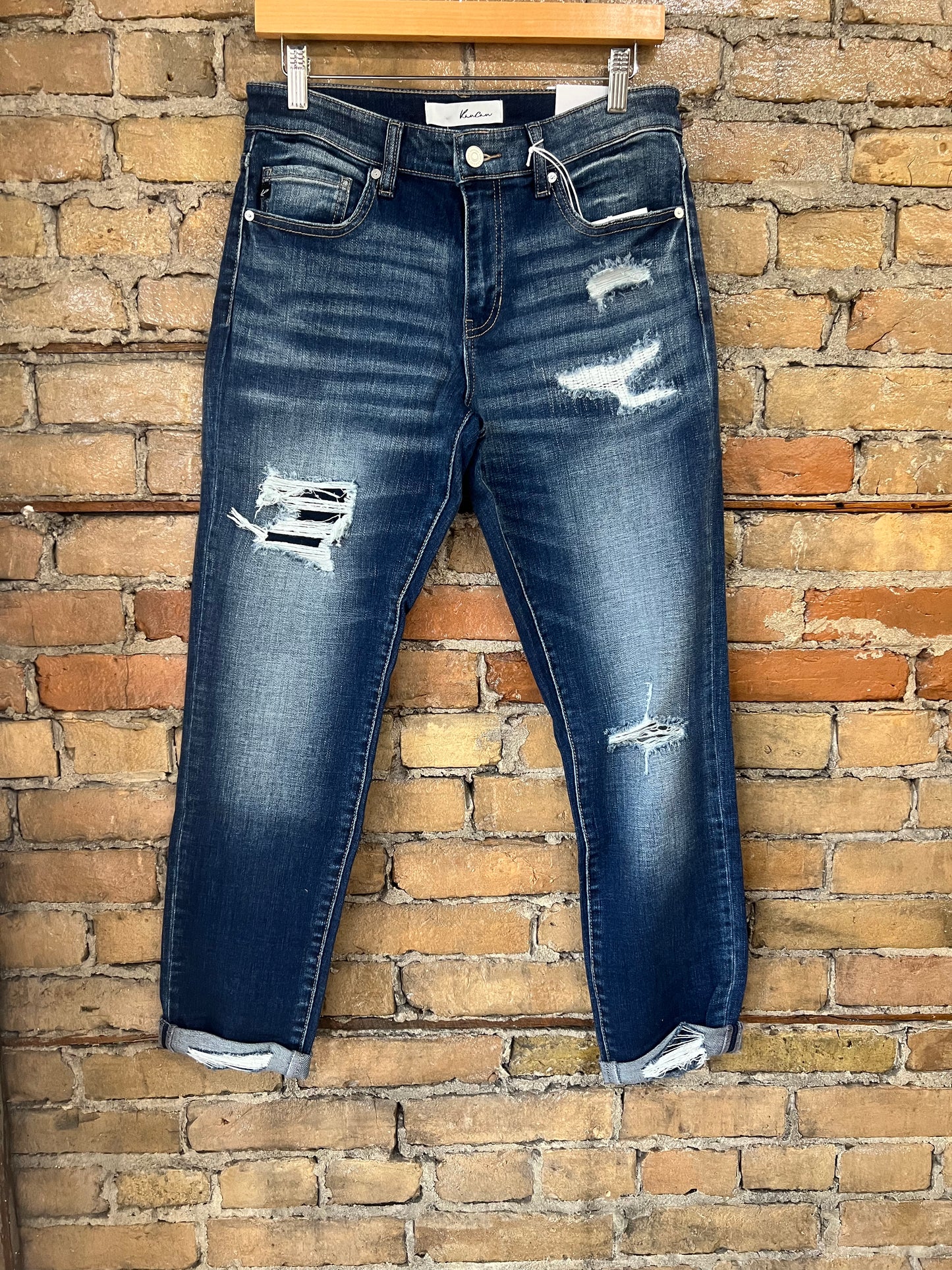 Mid Rise Slim Boyfriend Jean
