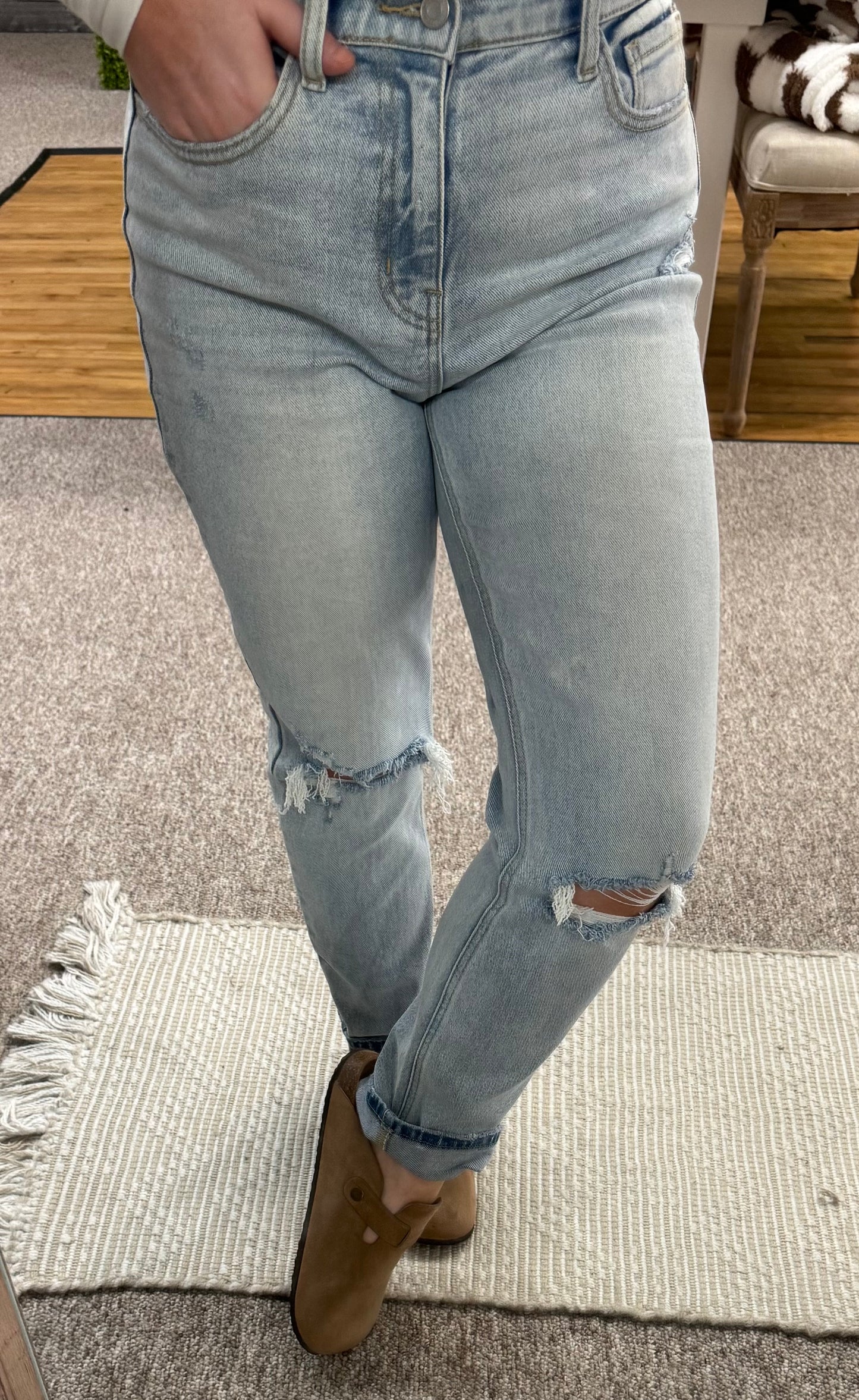 High Rise Straight Light Wash Jean