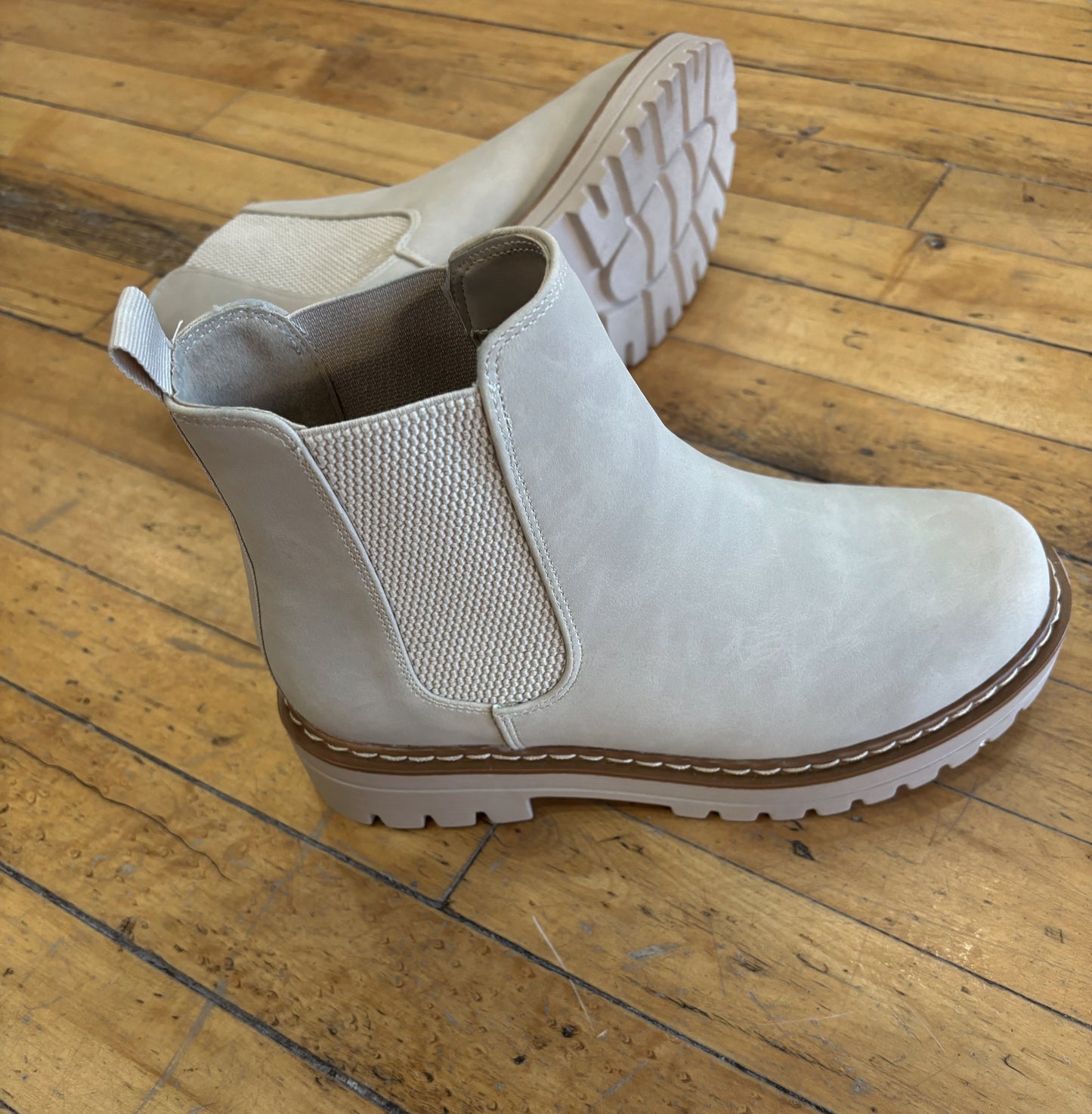 Chelsea Boots
