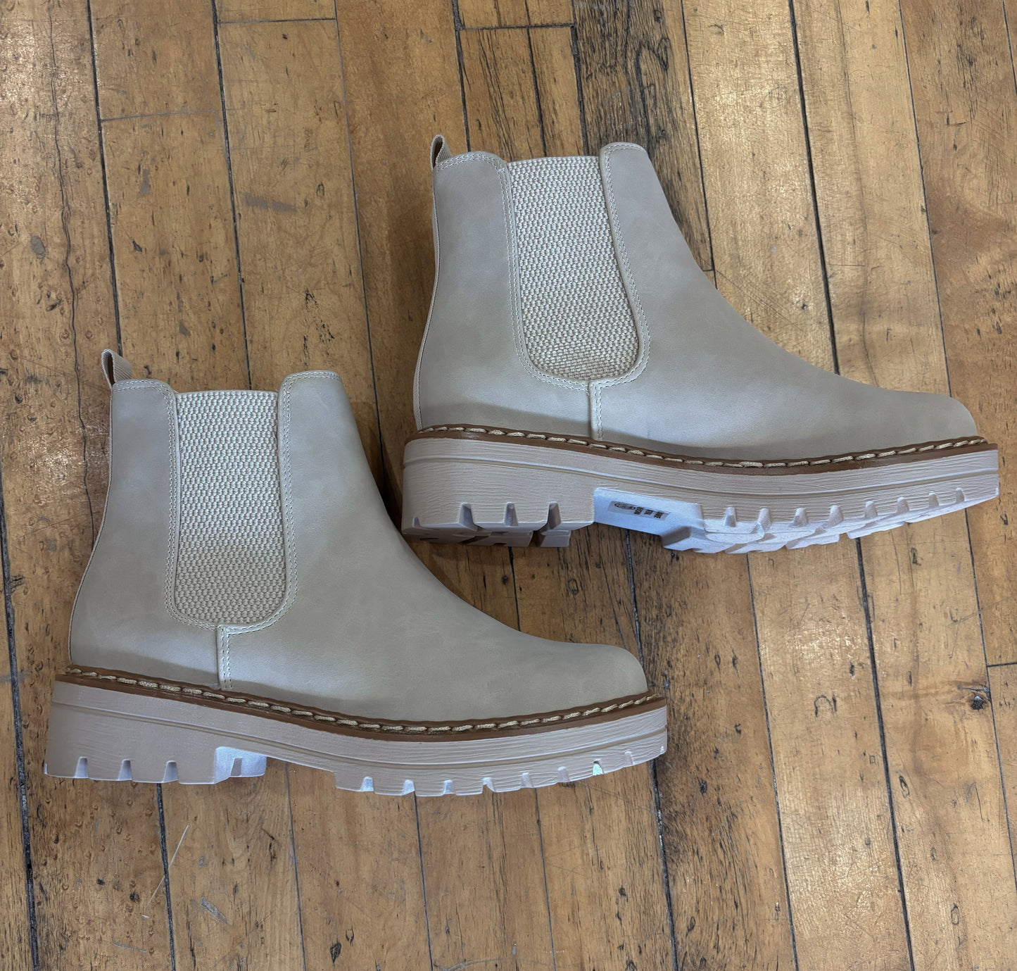 Chelsea Boots
