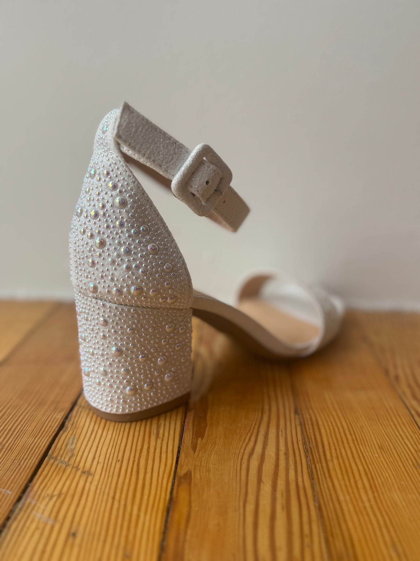 Blissful Grace Pearl Heels