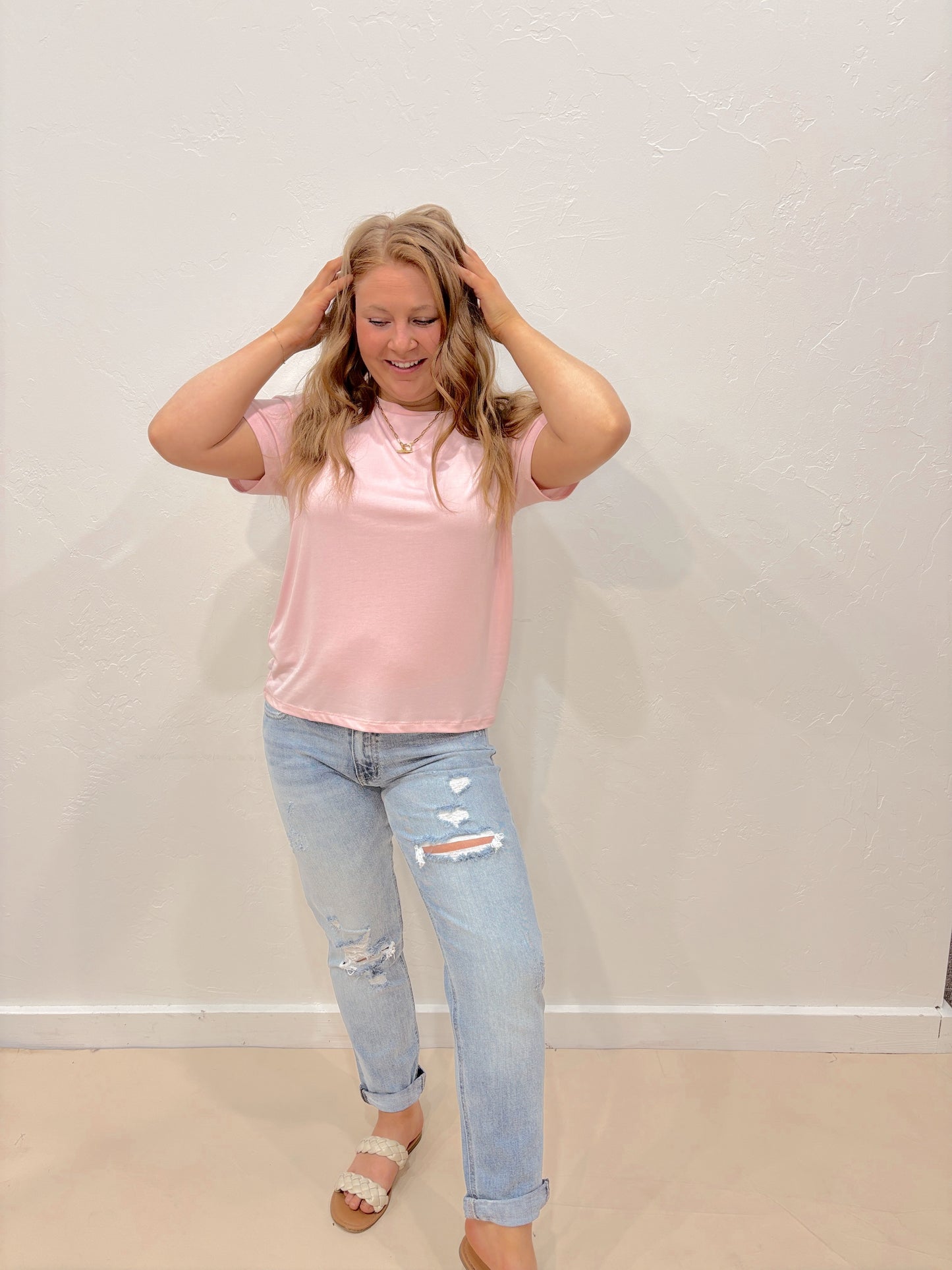 Basic Round Neck Tee - Soft Pink