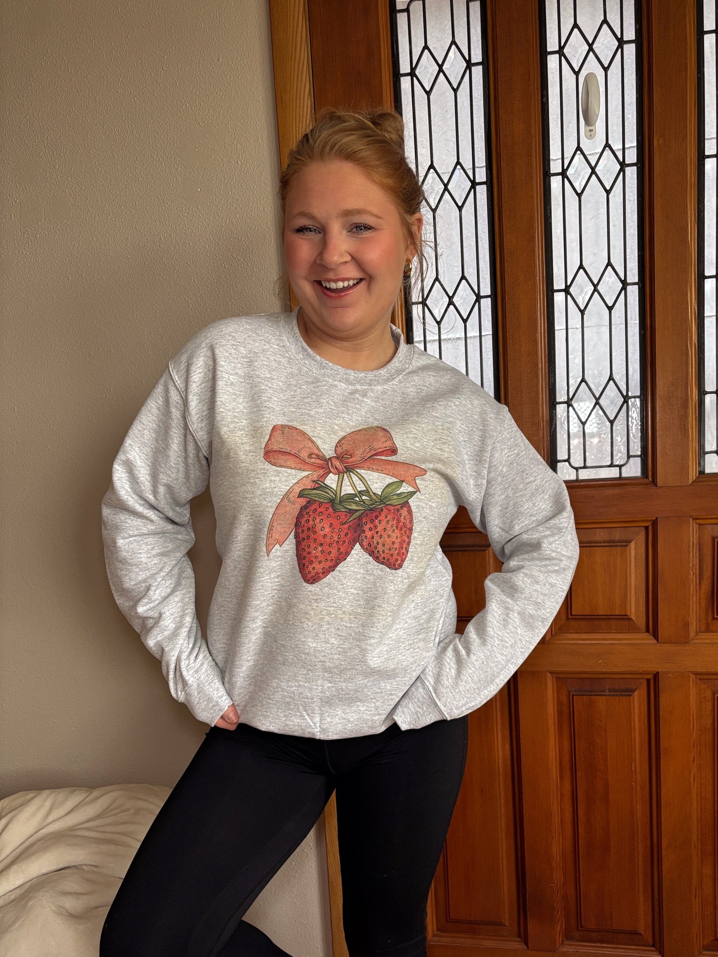 Strawberry bow Graphic Crewneck