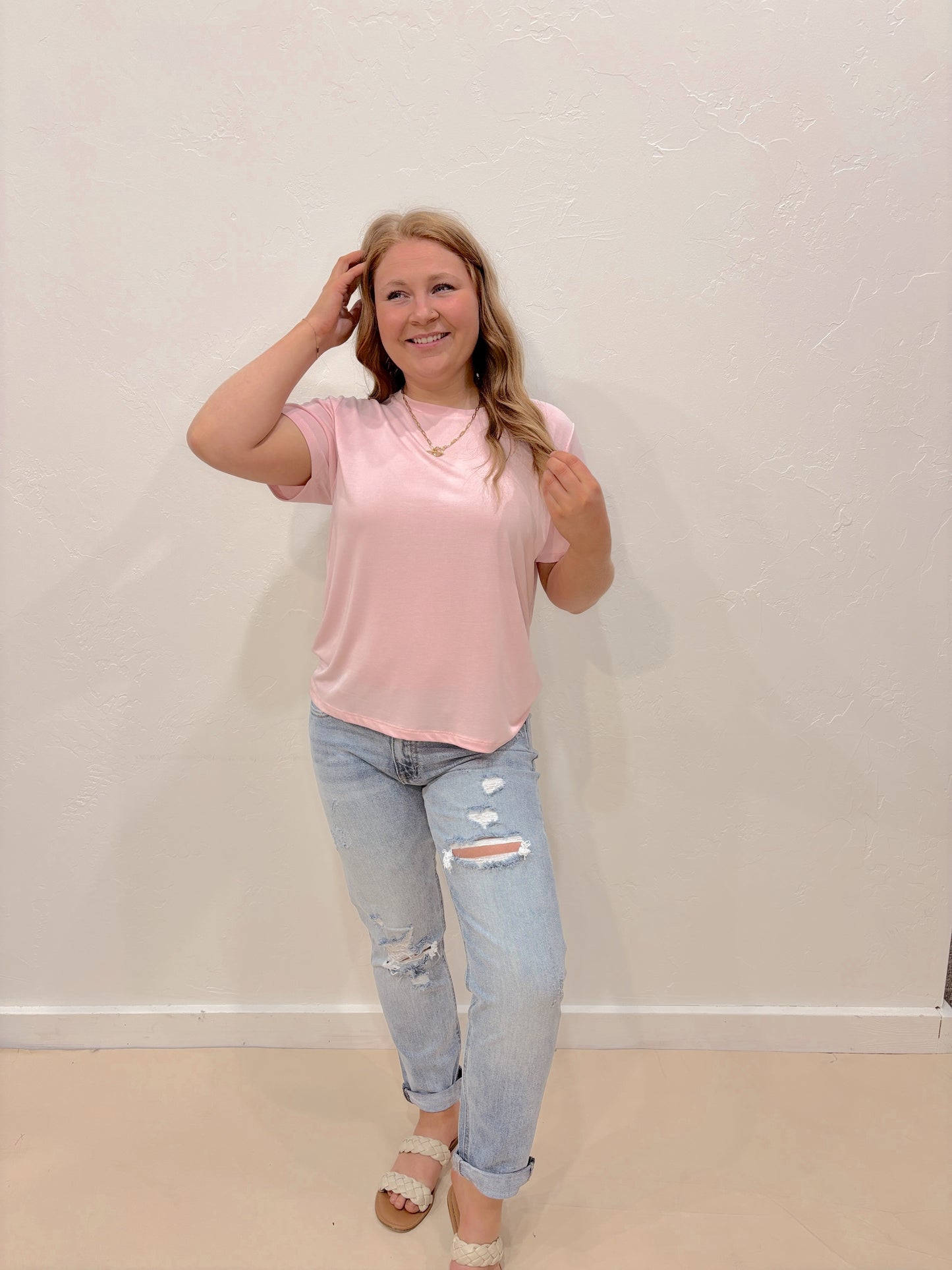 Basic Round Neck Tee - Soft Pink