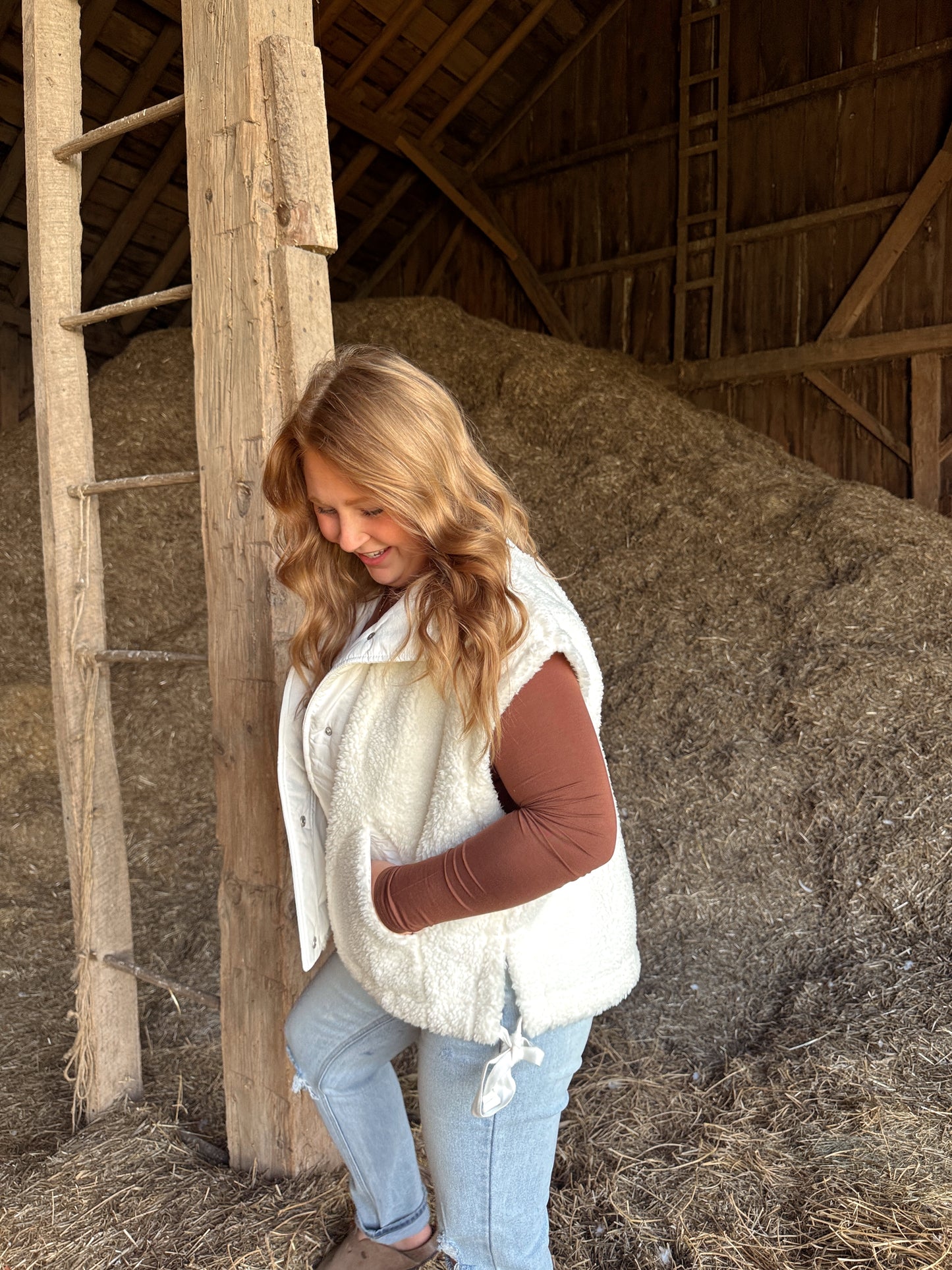 Sherpa Vest - White