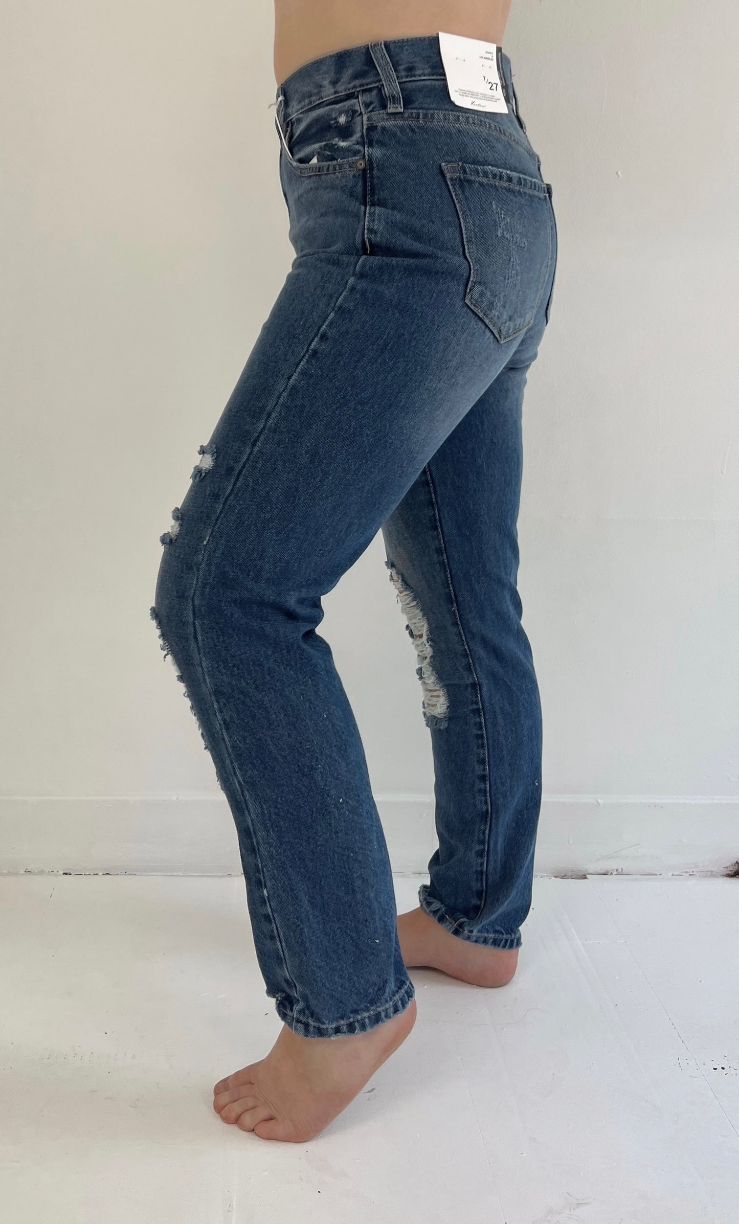 High Rise Distressed Mom Jean