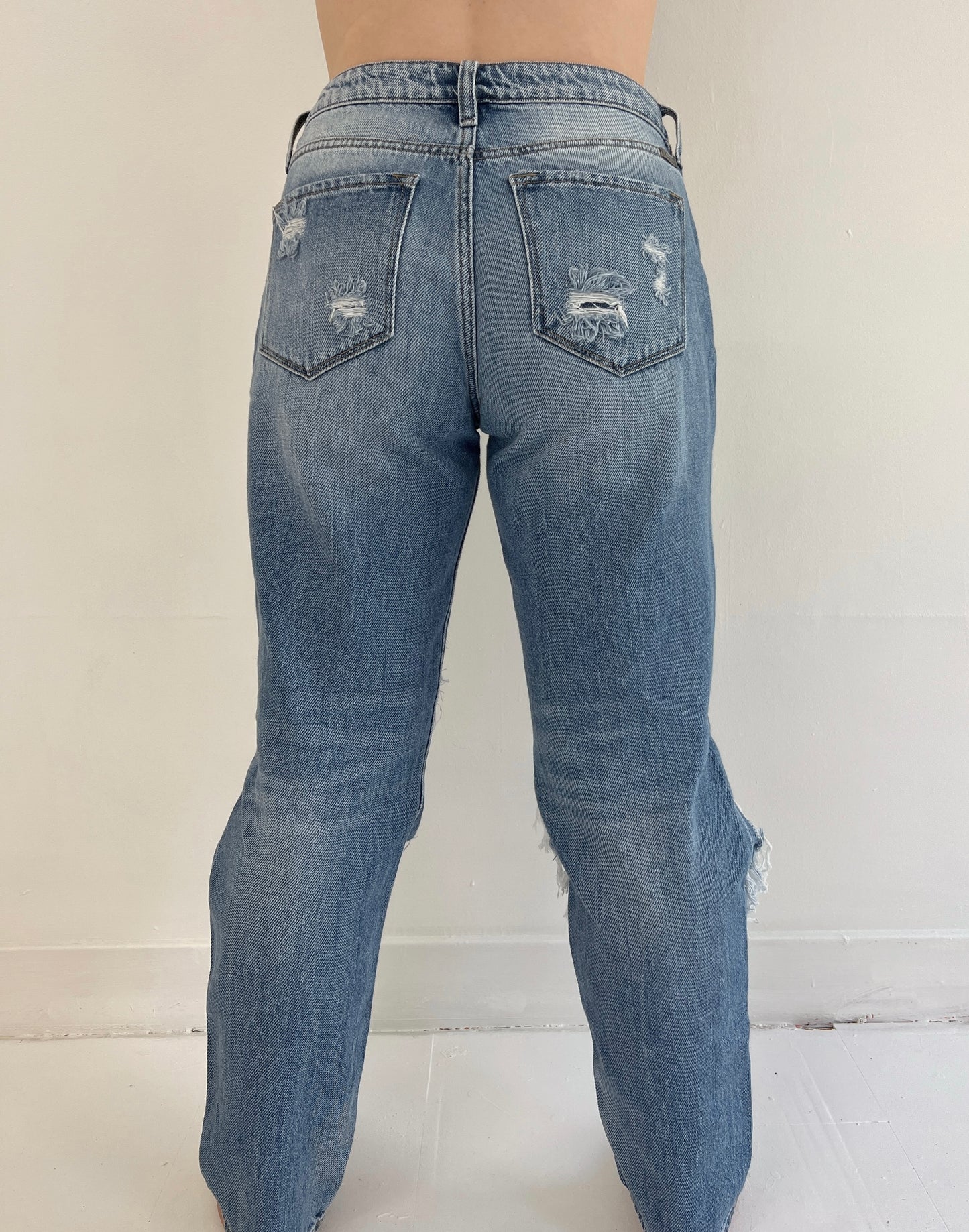 High Rise Distressed Boyfriend Jeans