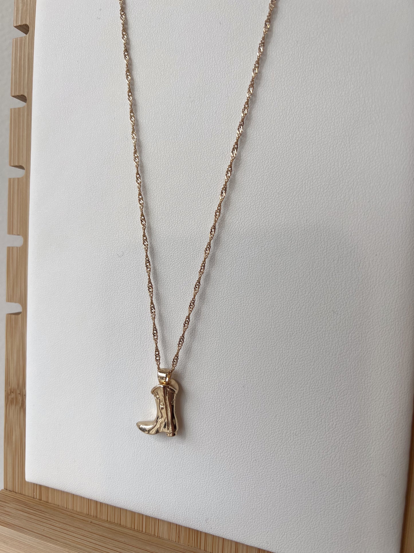 Boot Scootin’ Gold Necklace