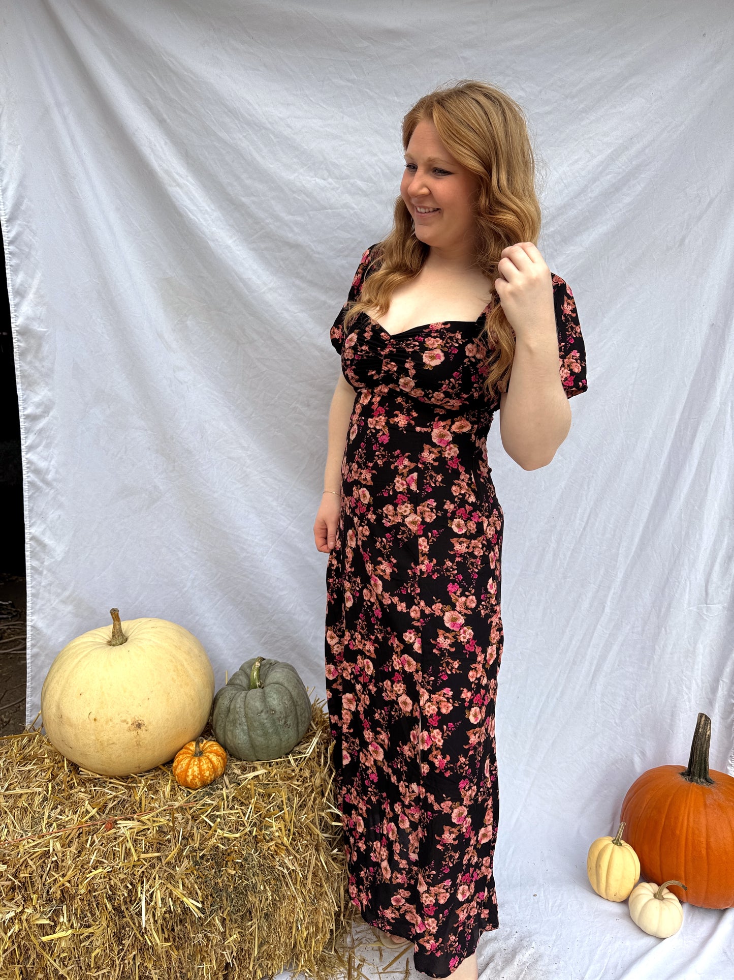 Floral Sweetheart Midi Dress