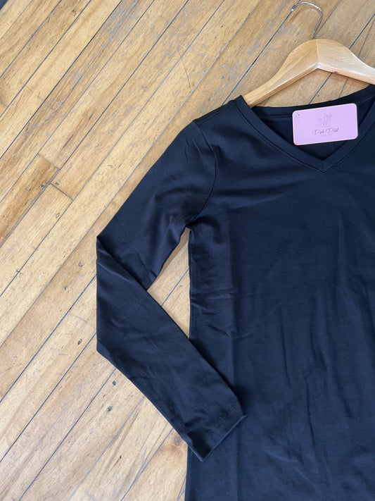 The Basic V-Neck Long Sleeve