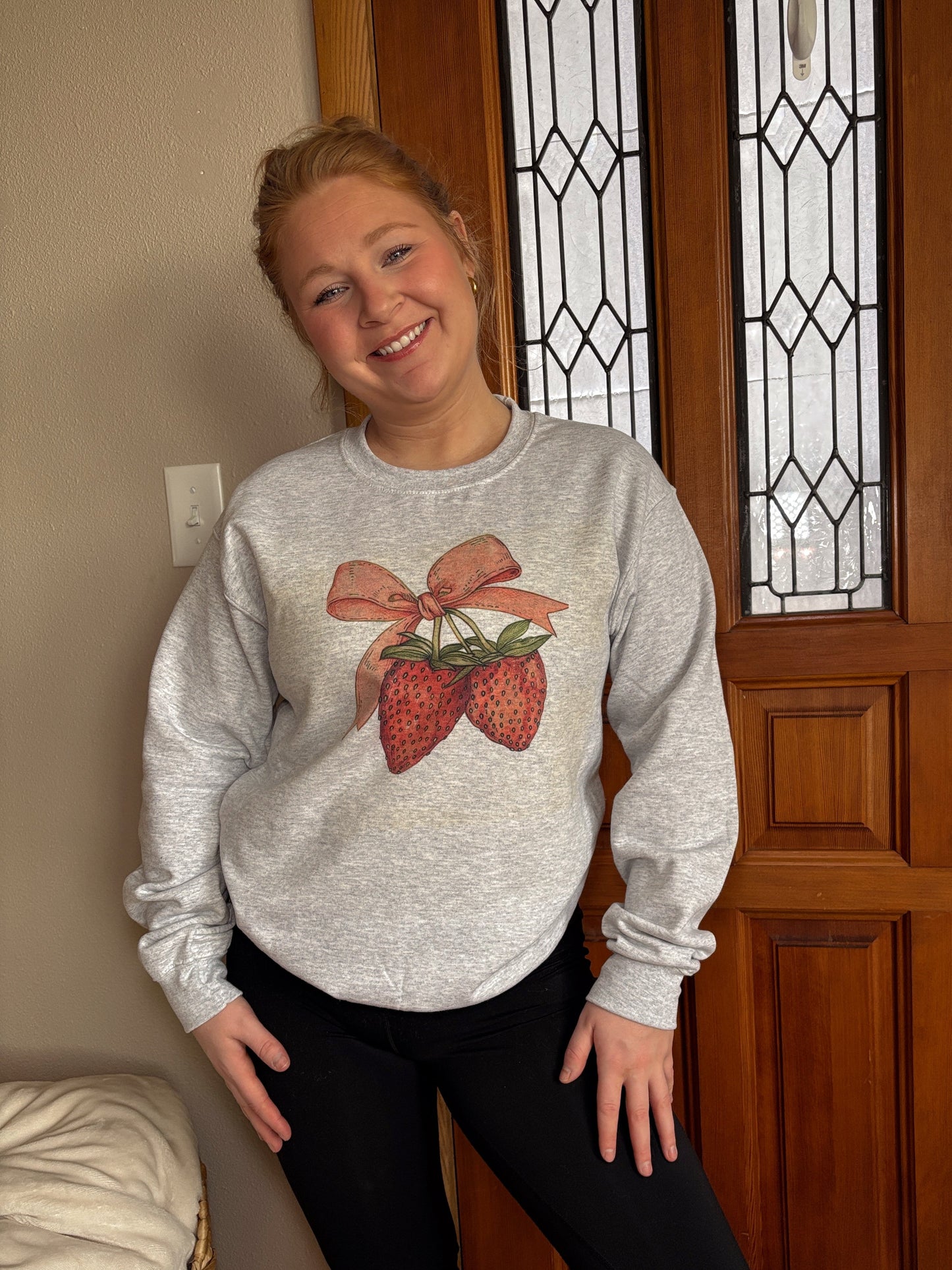 Strawberry bow Graphic Crewneck