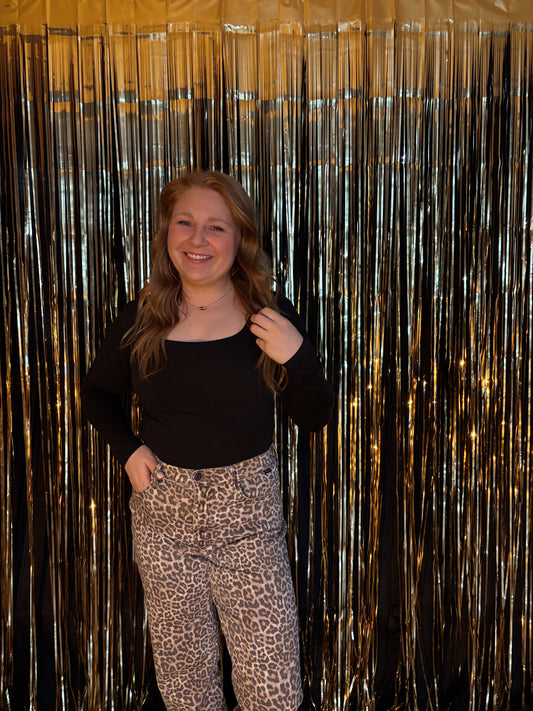 Long Sleeve Square Neck Tee - Black