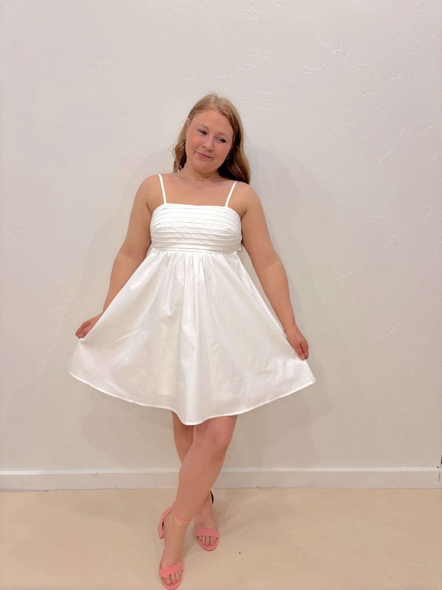 Summer Kiss Back Tie Dress - White