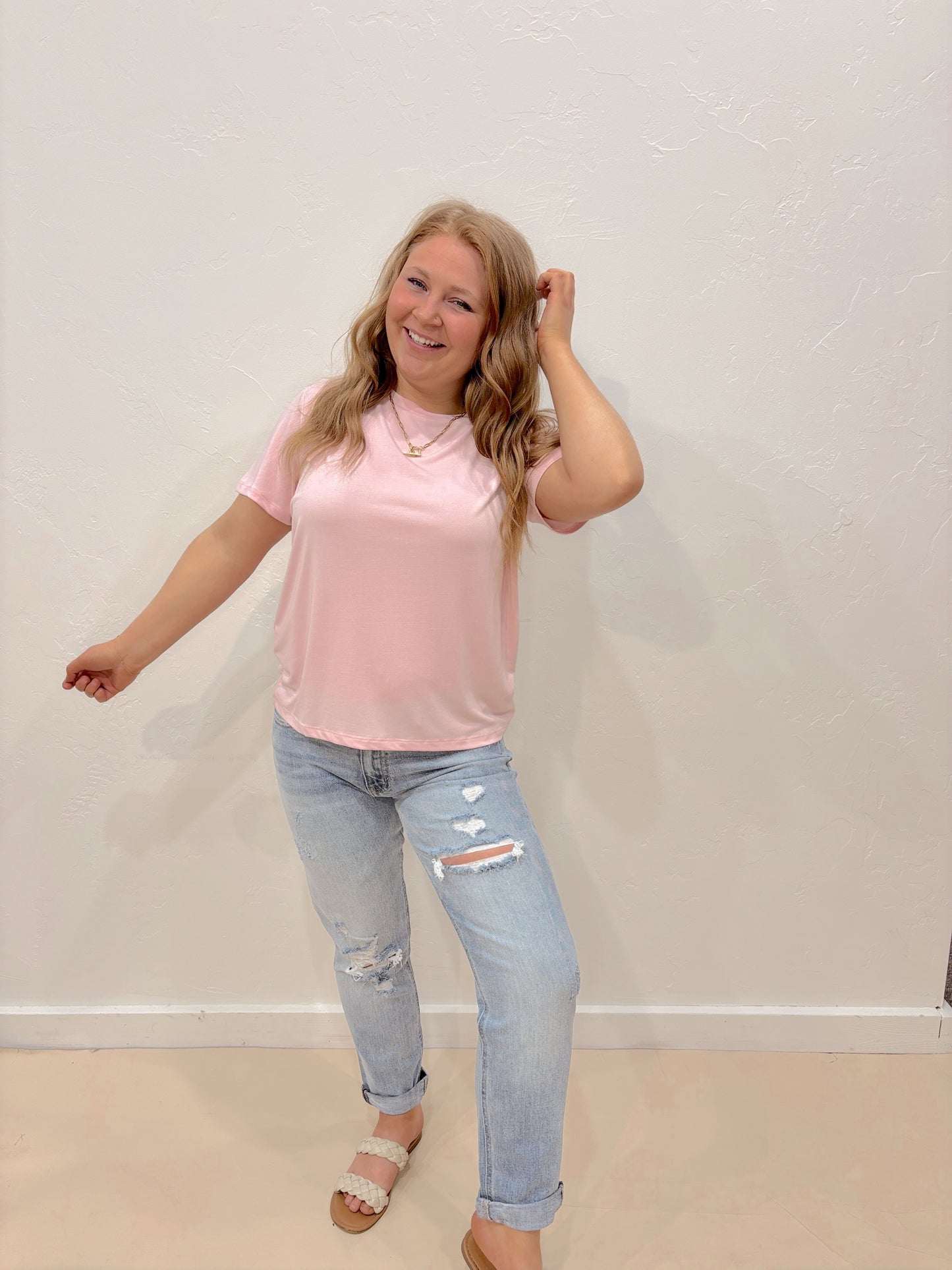 Basic Round Neck Tee - Soft Pink