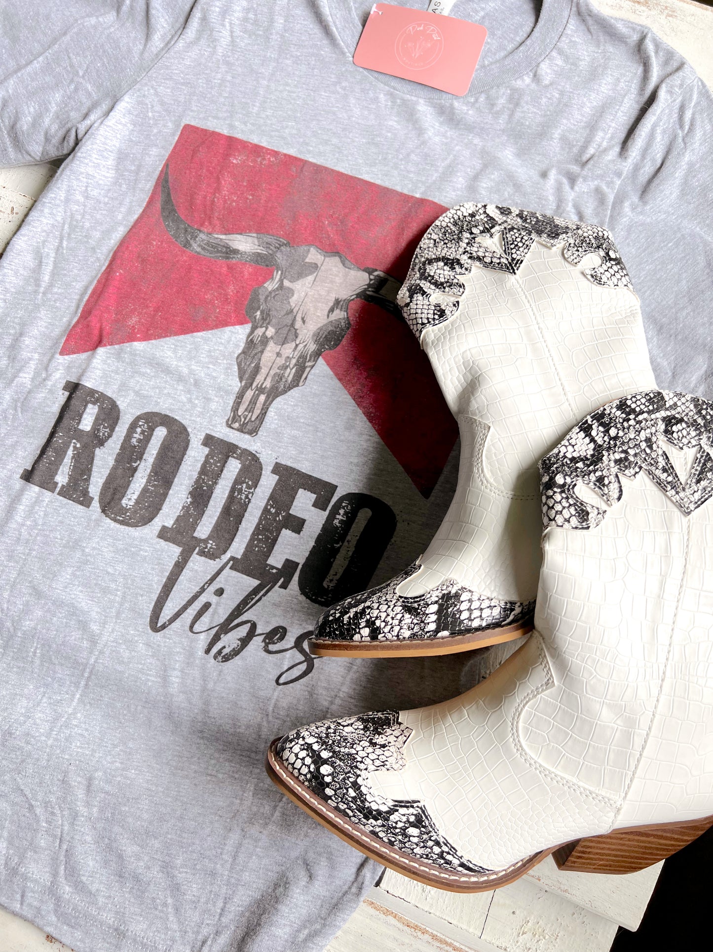 Rodeo Vibes Graphic Tee